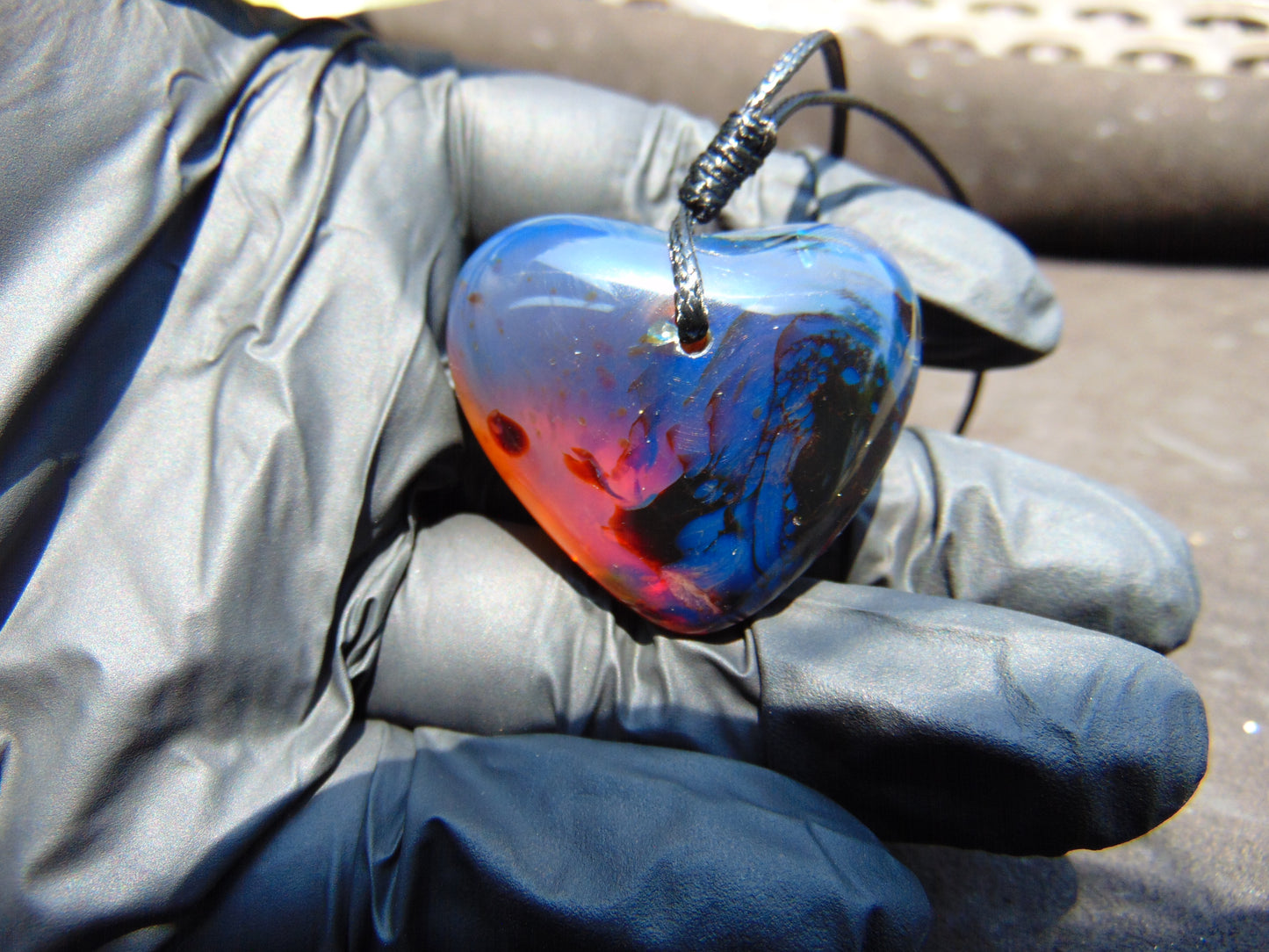 11 gr Heart Pendant Indonesian Blue Amber for Healing 25A354