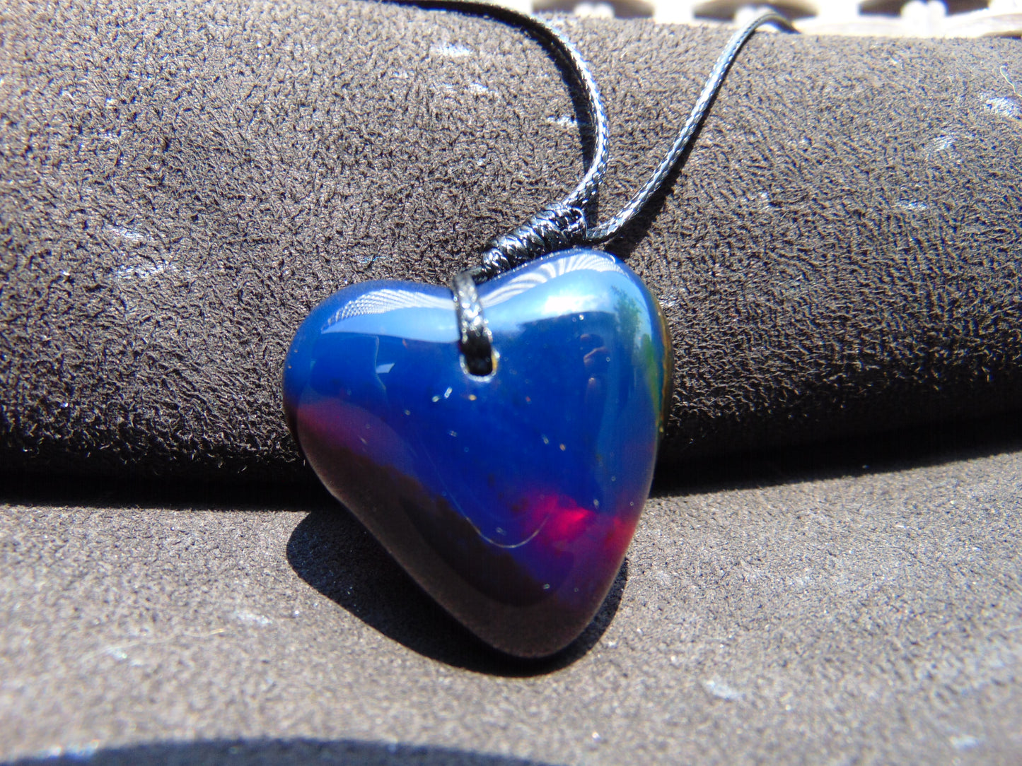10 gr Heart Pendant Indonesian Blue Amber for Healing 25A346