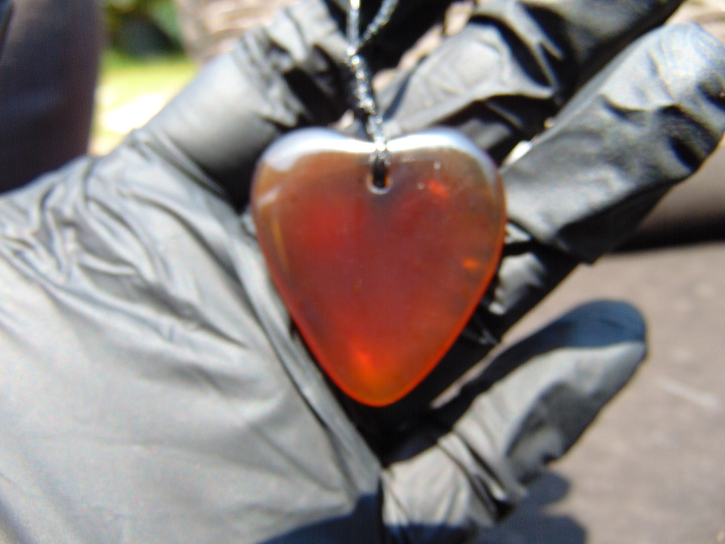 5 gr Heart Pendant Indonesian Red  Amber for Healing 25A273
