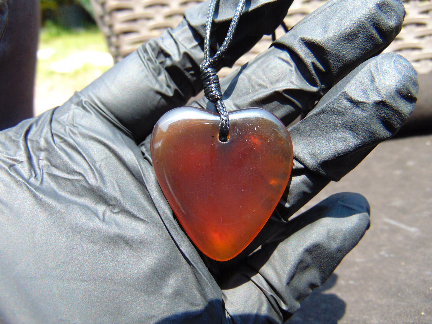 5 gr Heart Pendant Indonesian Red  Amber for Healing 25A273
