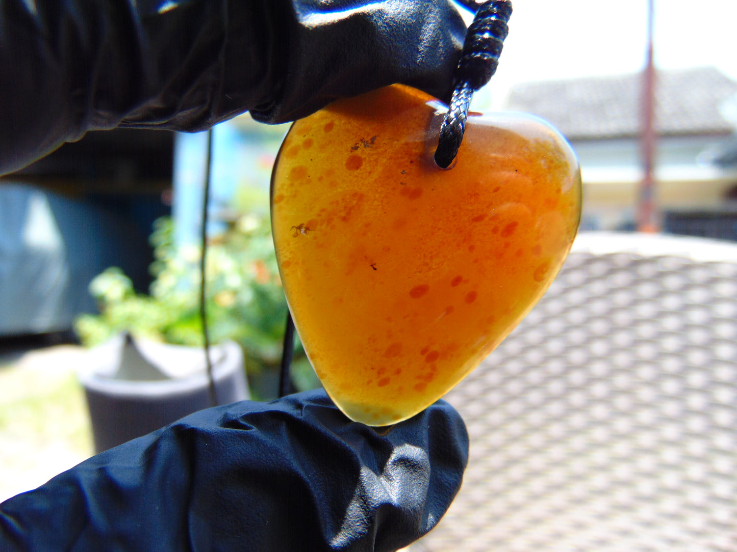 5 gr Heart Pendant Indonesian Red  Amber for Healing 25A273