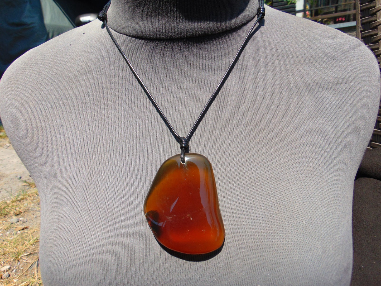 25 gr Pendant Indonesian Yellow Honey Amber for Healing PE2